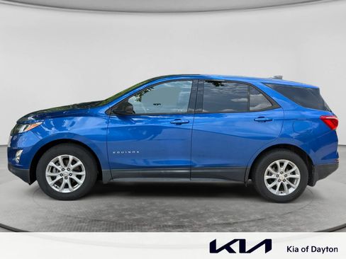 Used 2019 Chevrolet Equinox LS w/ LS Convenience Package FWD image 8