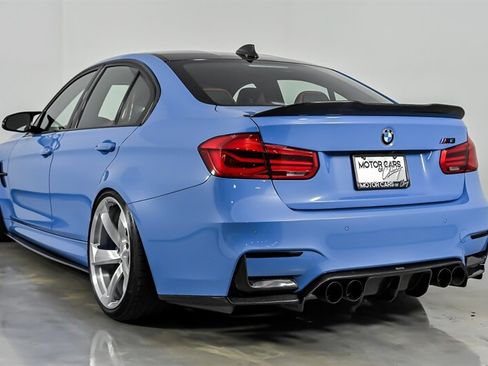 Used 2018 BMW M3 RWD image 11