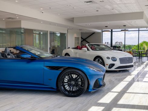 Used 2022 BMW X5 xDrive40i w/ Parking Assistance Package image 16