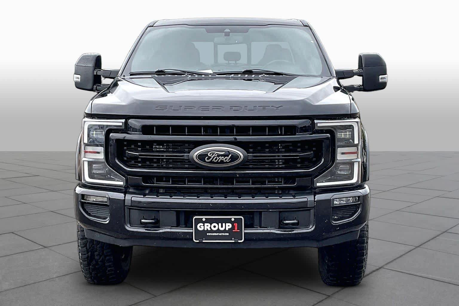 Used 2022 Ford F250 Lariat w/ Tremor Off-Road Package AWD/4WD image 4