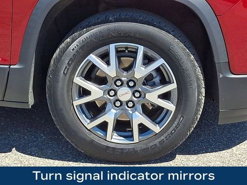 Used 2023 GMC Acadia SLT w/ Technology Package AWD/4WD image 28