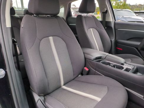 Used 2025 Hyundai Sonata SEL FWD image 30