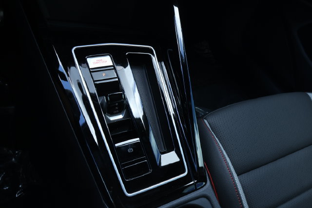 New 2026 Volkswagen GTI SE FWD image 24