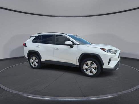 Used 2019 Toyota RAV4 Limited w/ Carpet Mat Package AWD/4WD image 2