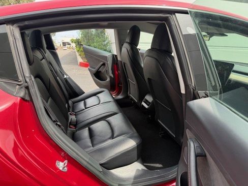 Used 2022 Tesla Model 3 Long Range image 14