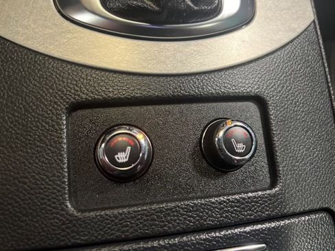 Used 2009 INFINITI G37 Journey w/ Premium Pkg image 26