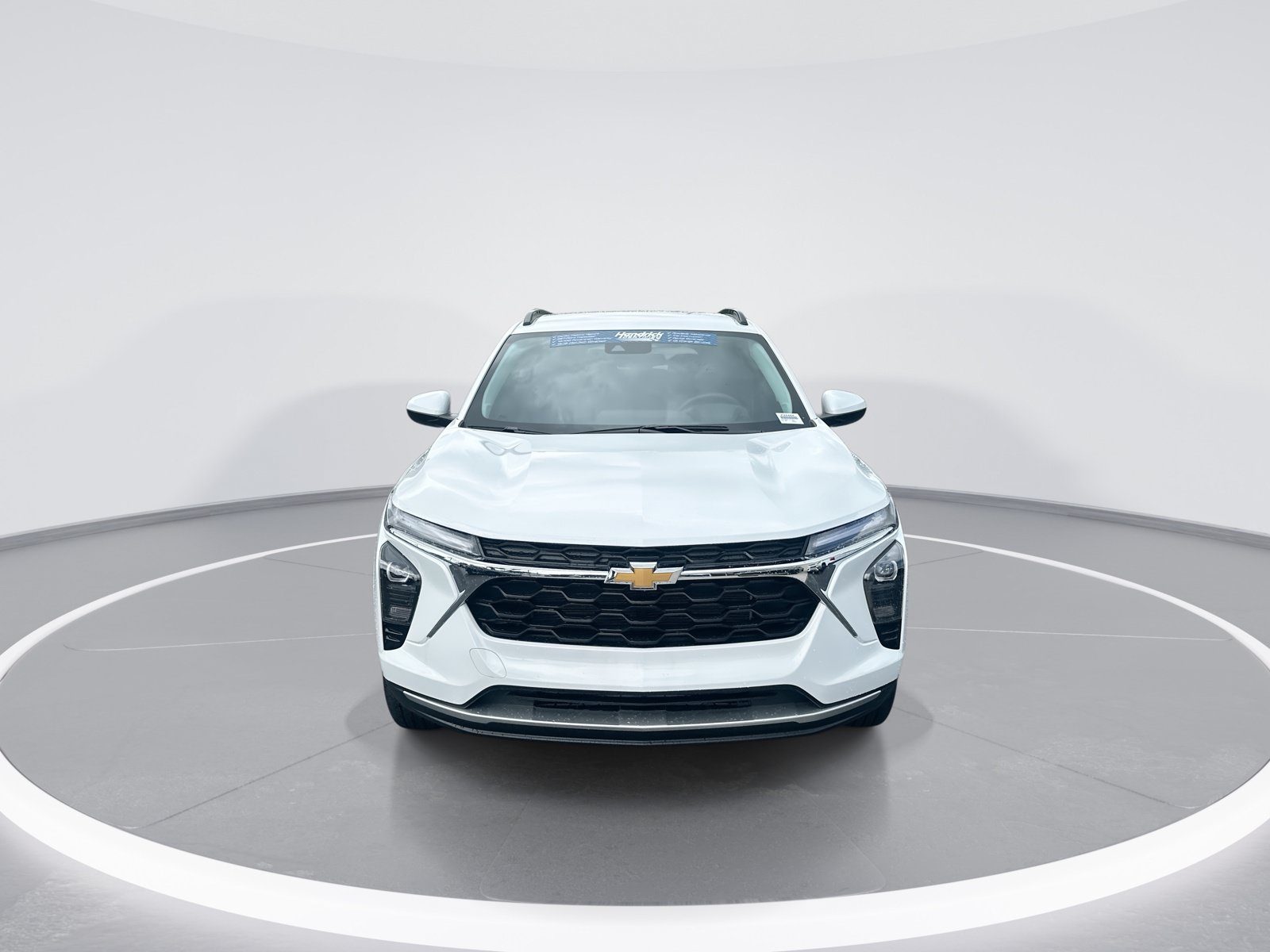 Used 2026 Chevrolet Trax LT w/ Driver Confidence Package FWD image 3
