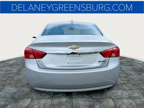 Used 2019 Chevrolet Impala LT w/ LT Convenience Package FWD image 4