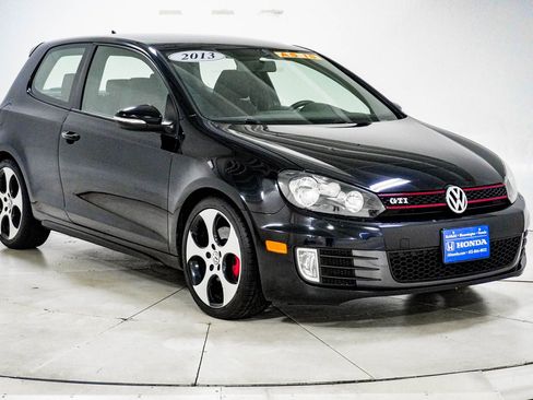 Used 2013 Volkswagen GTI 2-Door FWD image 14