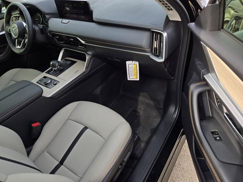 New 2026 MAZDA CX-70 3.3 Turbo w/ Preferred Package image 6