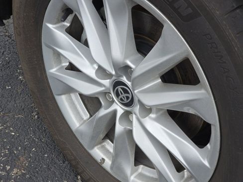 Certified 2025 Toyota Corolla Cross LE image 20