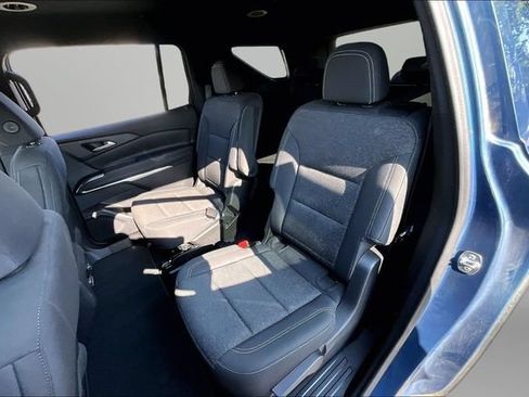 Used 2024 Chevrolet Traverse LT w/ Trailering Package FWD image 26