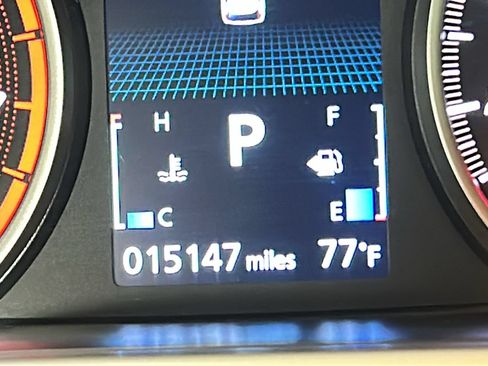 Used 2025 Mitsubishi Eclipse Cross AWD image 19