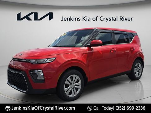Used 2021 Kia Soul LX FWD image 14