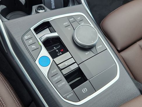 New 2026 BMW i4 xDrive40i image 18