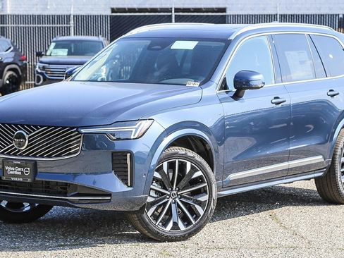 Used 2025 Volvo XC90 B6 Plus w/ Protection Package Premier AWD/4WD image 1