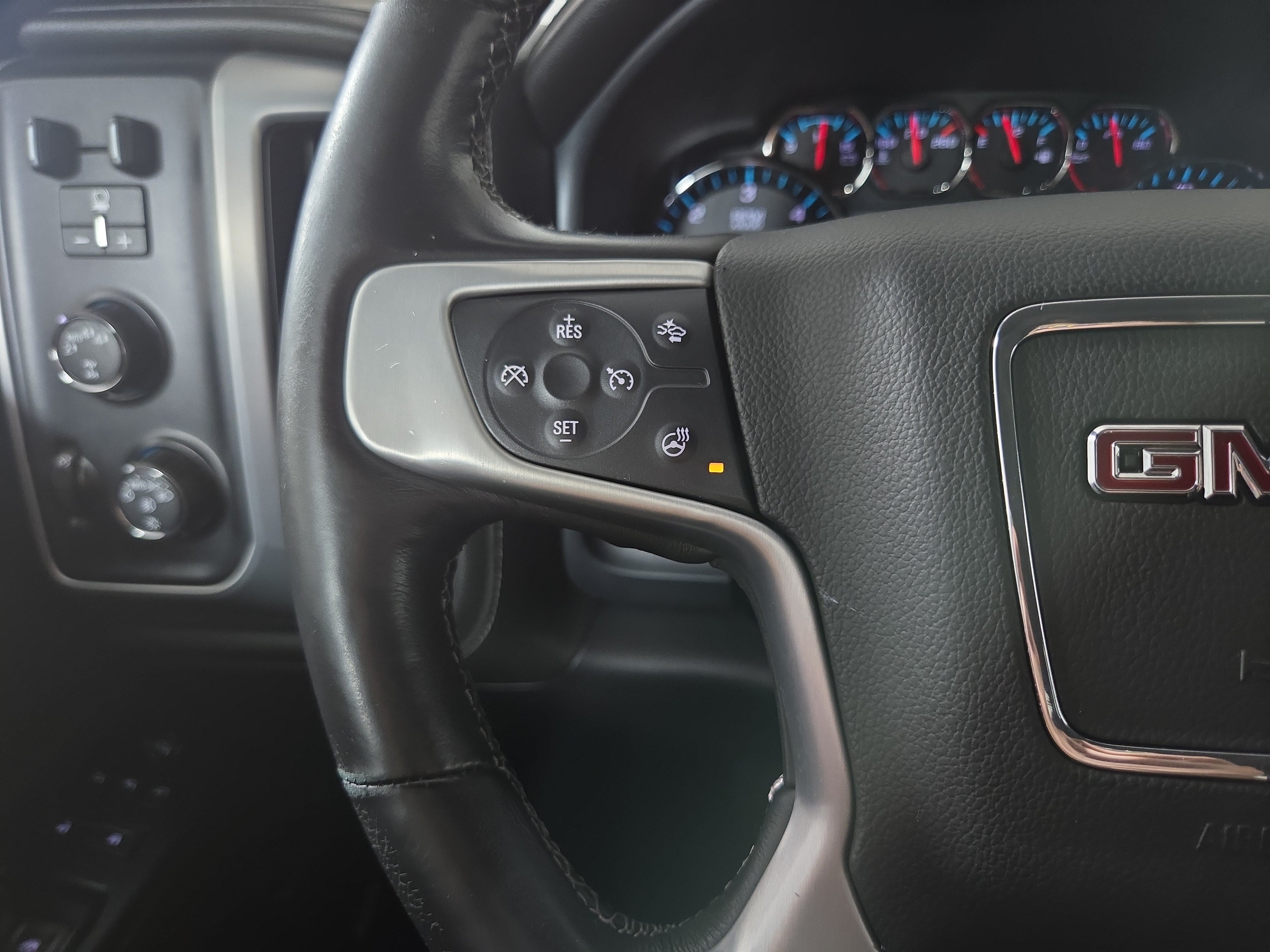 Used 2017 GMC Sierra 1500 SLT w/ SLT Premium Package AWD/4WD image 16