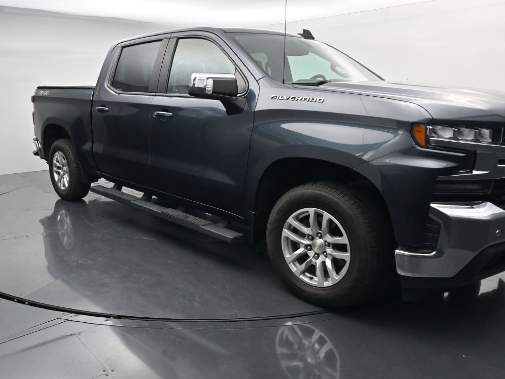 Used 2020 Chevrolet Silverado 1500 LT w/ All-Star Edition AWD/4WD image 2