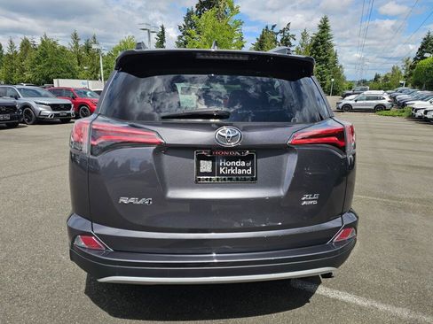 Used 2016 Toyota RAV4 XLE AWD/4WD image 6