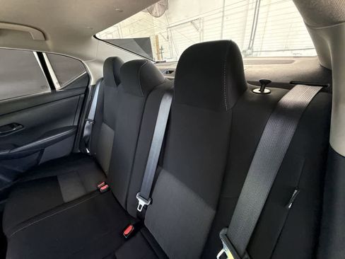 Used 2025 Nissan Sentra SV FWD image 22