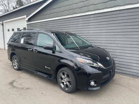 Used 2015 Honda Odyssey EX-L image 4