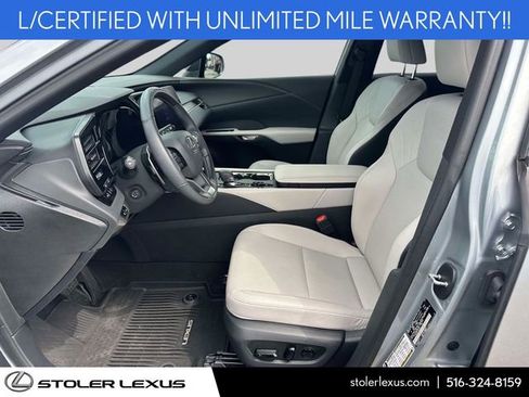 Used 2023 Lexus RX 350 Premium w/ Accessory Package AWD/4WD image 18