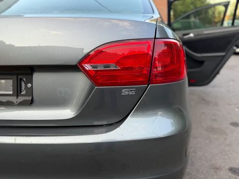 Used 2014 Volkswagen Jetta SE FWD image 39