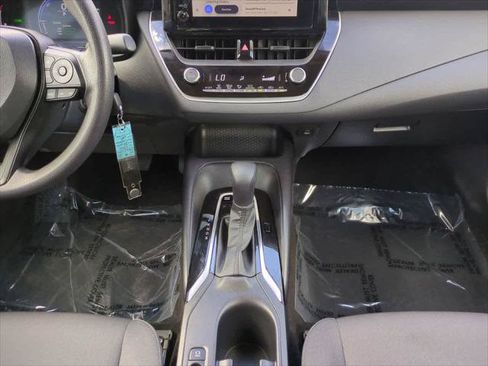 Certified 2026 Toyota Corolla LE FWD image 18