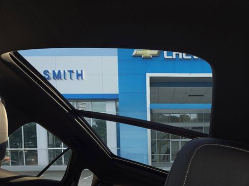 New 2025 Chevrolet Blazer EV LT image 28