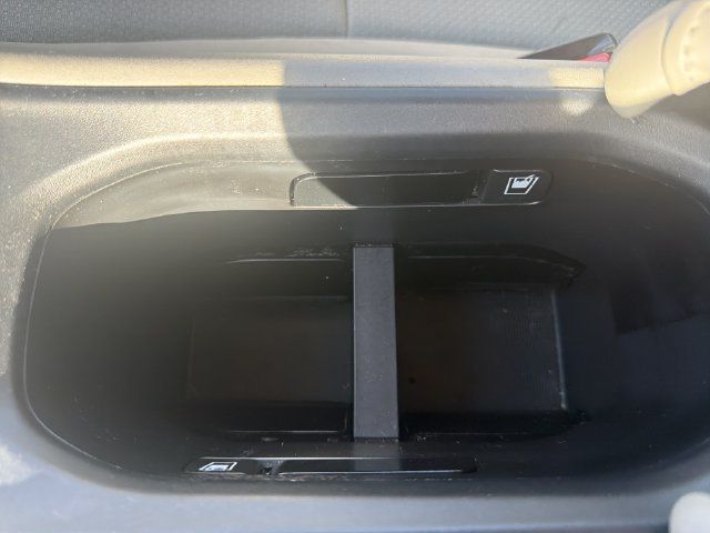 Used 2022 Honda HR-V LX image 31
