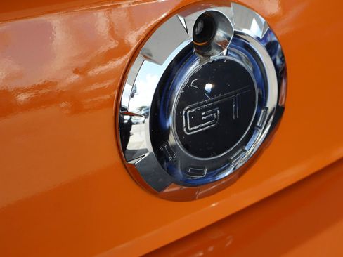 Used 2007 Ford Mustang GT RWD image 11
