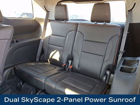 Used 2023 GMC Acadia AT4 w/ Technology Package image 15