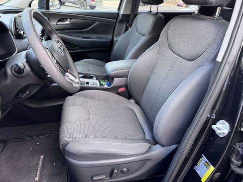 Used 2019 Hyundai Santa Fe SEL image 9