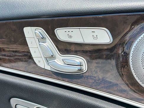 Used 2017 Mercedes-Benz E 300 4MATIC image 14