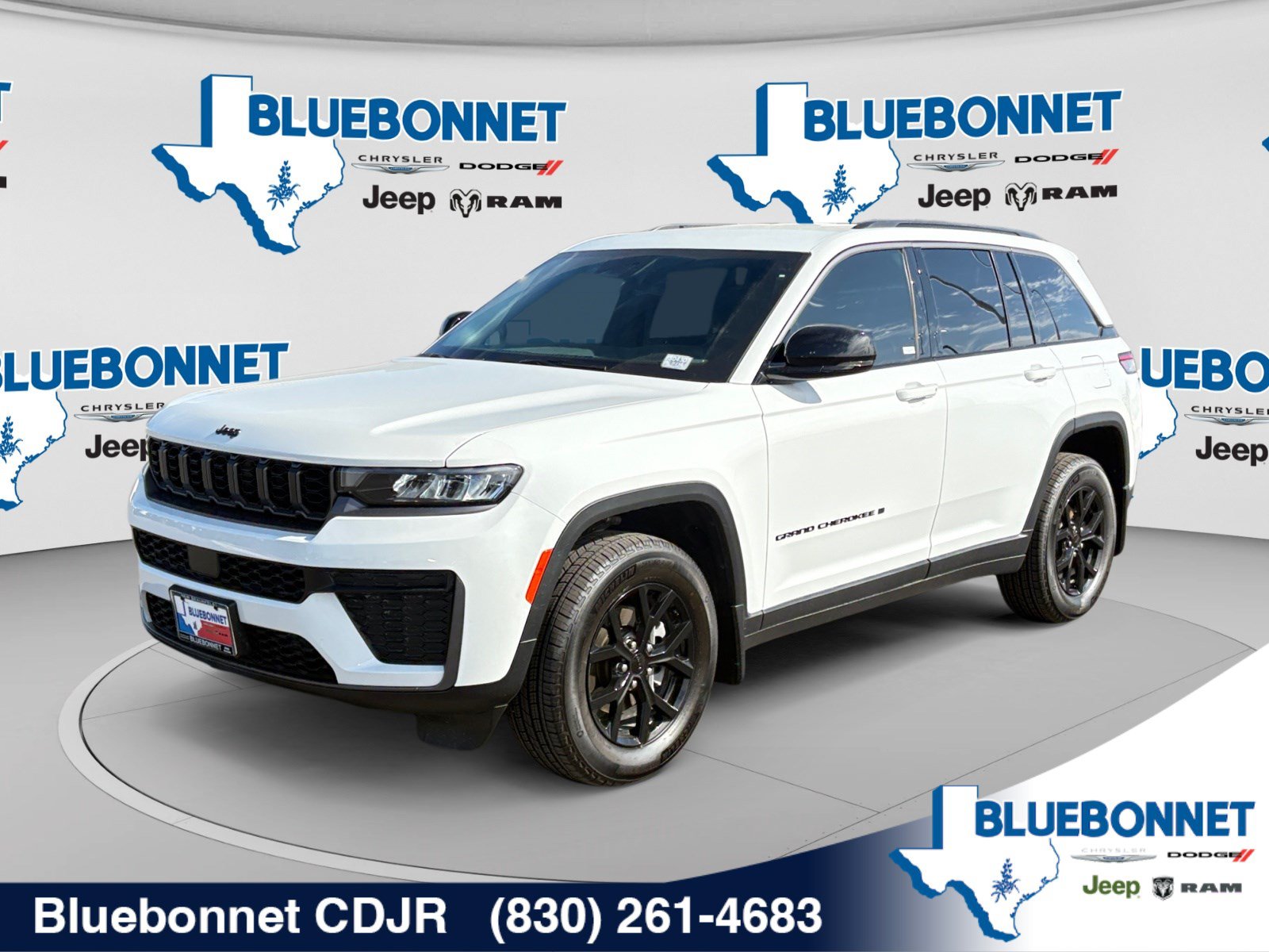 New 2026 Jeep Grand Cherokee Altitude AWD/4WD image 1
