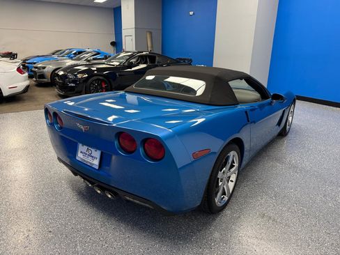 Used 2009 Chevrolet Corvette Convertible w/ Preferred Equipment Group RWD image 24