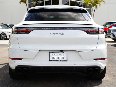 Used 2022 Porsche Cayenne S image 15