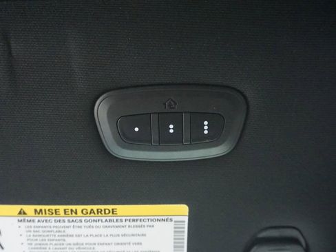 Certified 2019 RAM 2500 Laramie w/ Night Edition image 39