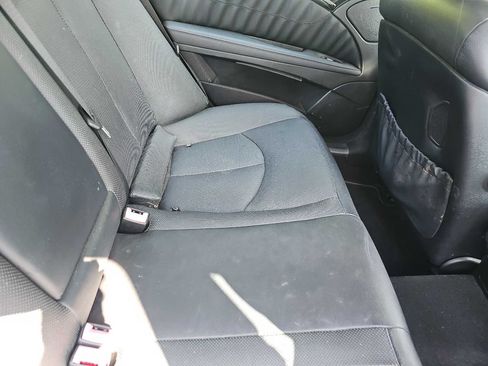 Used 2008 Mercedes-Benz E 550 Sedan image 19