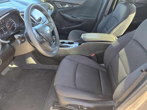 Used 2024 Chevrolet Malibu LT image 15