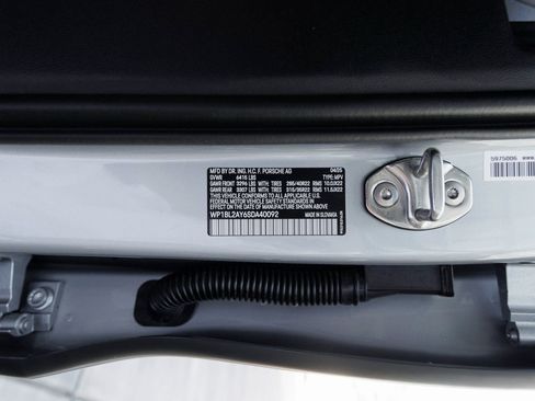 New 2025 Porsche Cayenne S image 39