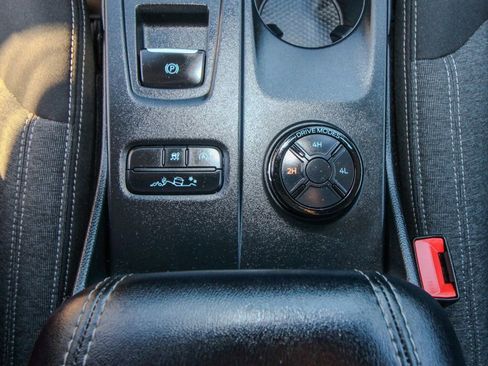 Used 2025 Ford Ranger XLT w/ Equipment Group 301A High AWD/4WD image 26