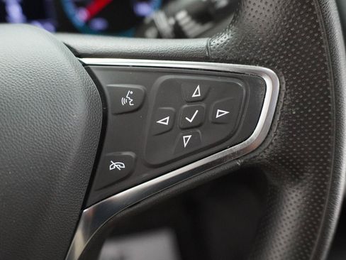 Used 2024 Chevrolet Equinox LS w/ Driver Confidence II Package FWD image 11