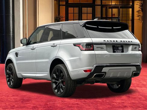 Used 2021 Land Rover Range Rover Sport HST image 4