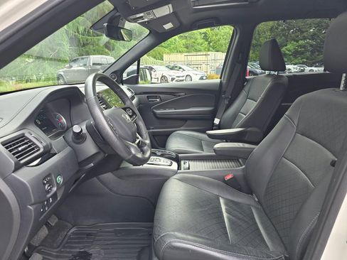 Used 2019 Honda Passport Touring image 8