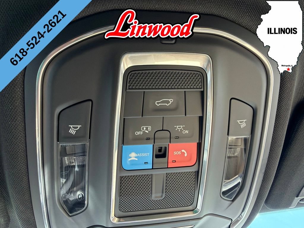 Used 2025 Jeep Grand Cherokee Limited AWD/4WD image 35