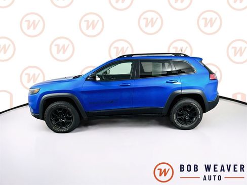 Used 2022 Jeep Cherokee Latitude AWD/4WD image 4