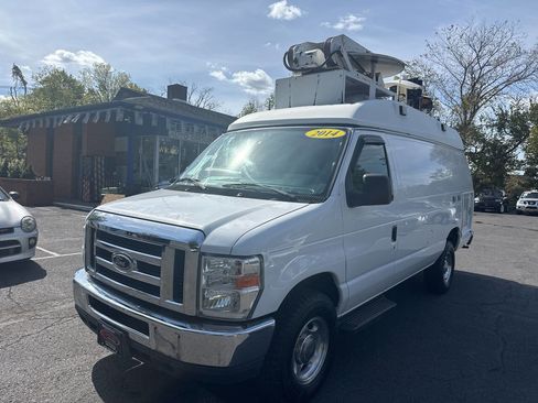 Used 2014 Ford E-350 and Econoline 350 Extended Super Duty w/ Premium Van Group image 1