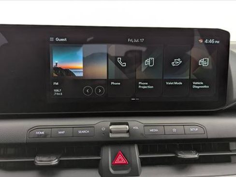 Used 2025 Kia K4 FWD image 27