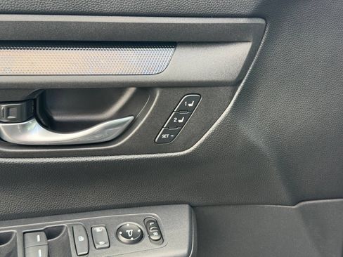 Used 2025 Honda CR-V Sport-L image 14